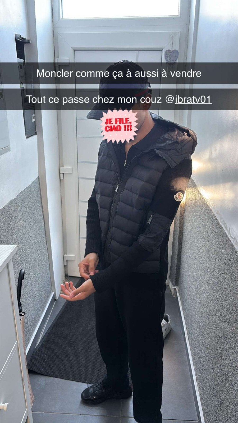 cap en Moncler jack, Ophalen of Verzenden