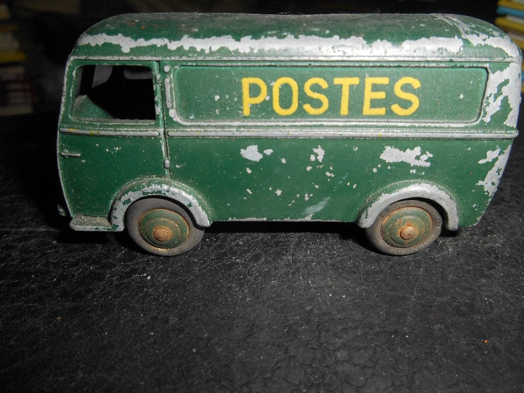 Dinky Toys Peugeot D3A Poste, Hobby & Loisirs créatifs, Enlèvement ou Envoi, Dinky Toys