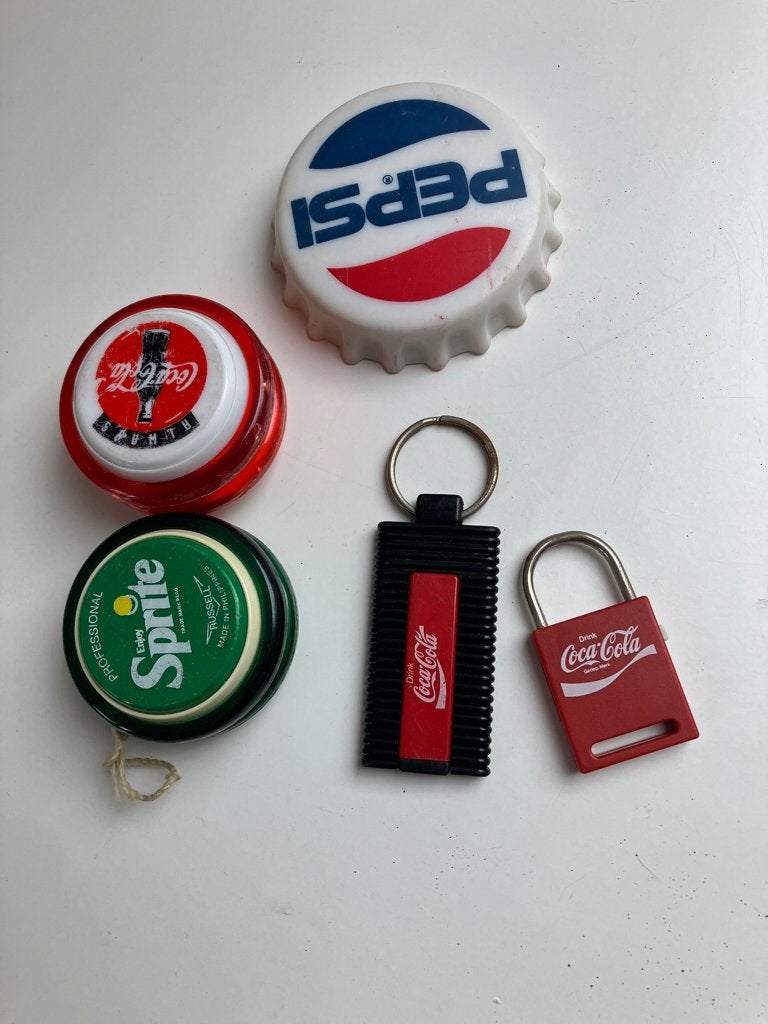sleutelhanger COCA COLA/aftrekker PEPSI, Verzamelen, Ophalen of Verzenden, Gebruikt