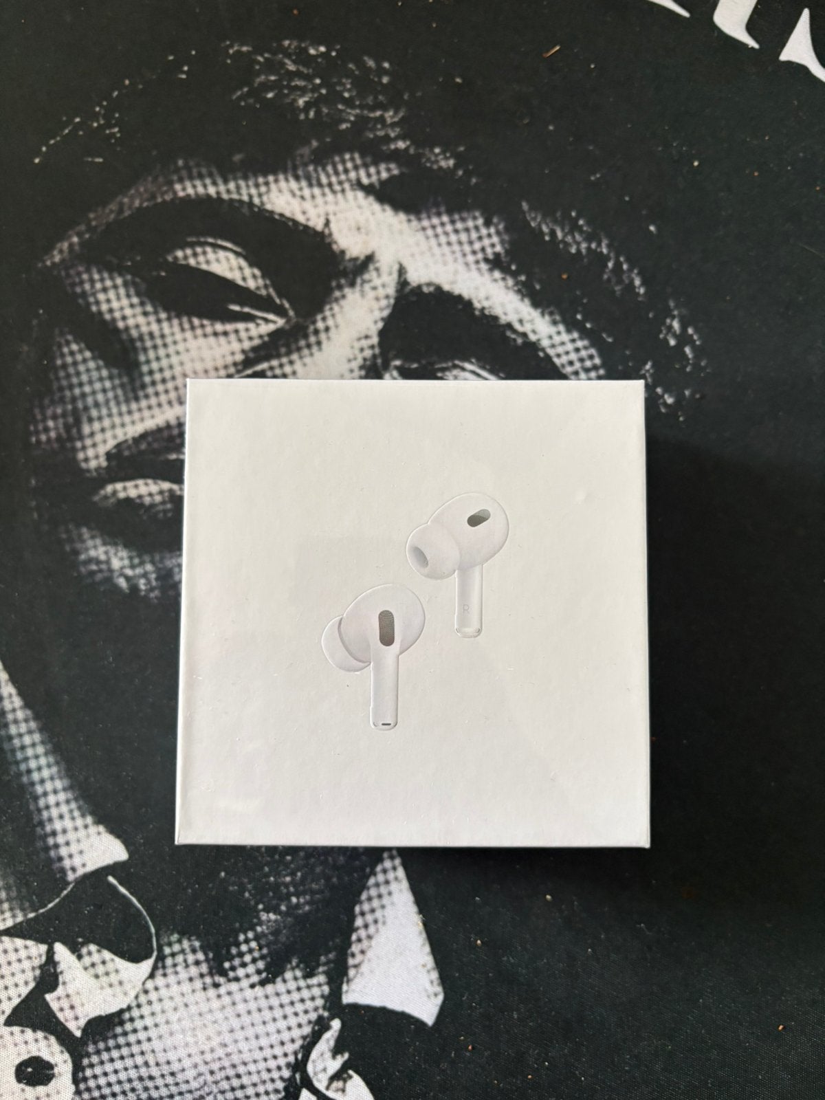 Airpods pro 2, Collections, Cartes de naissance & Cartes de visite, Enlèvement ou Envoi