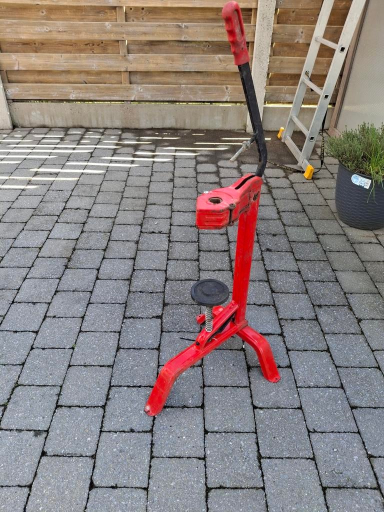 Kurk apparaat ,wijn maken ,bier maken., Enlèvement