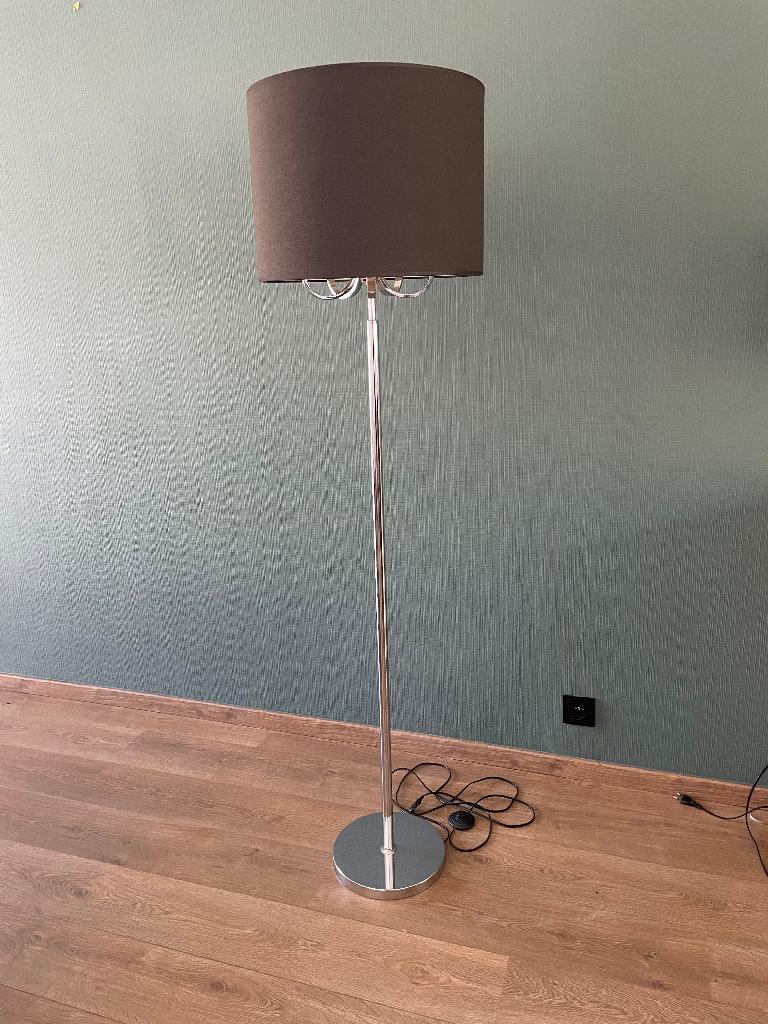 Mooie vloerlamp, Ophalen, Gebruikt, Metaal, 150 tot 200 cm