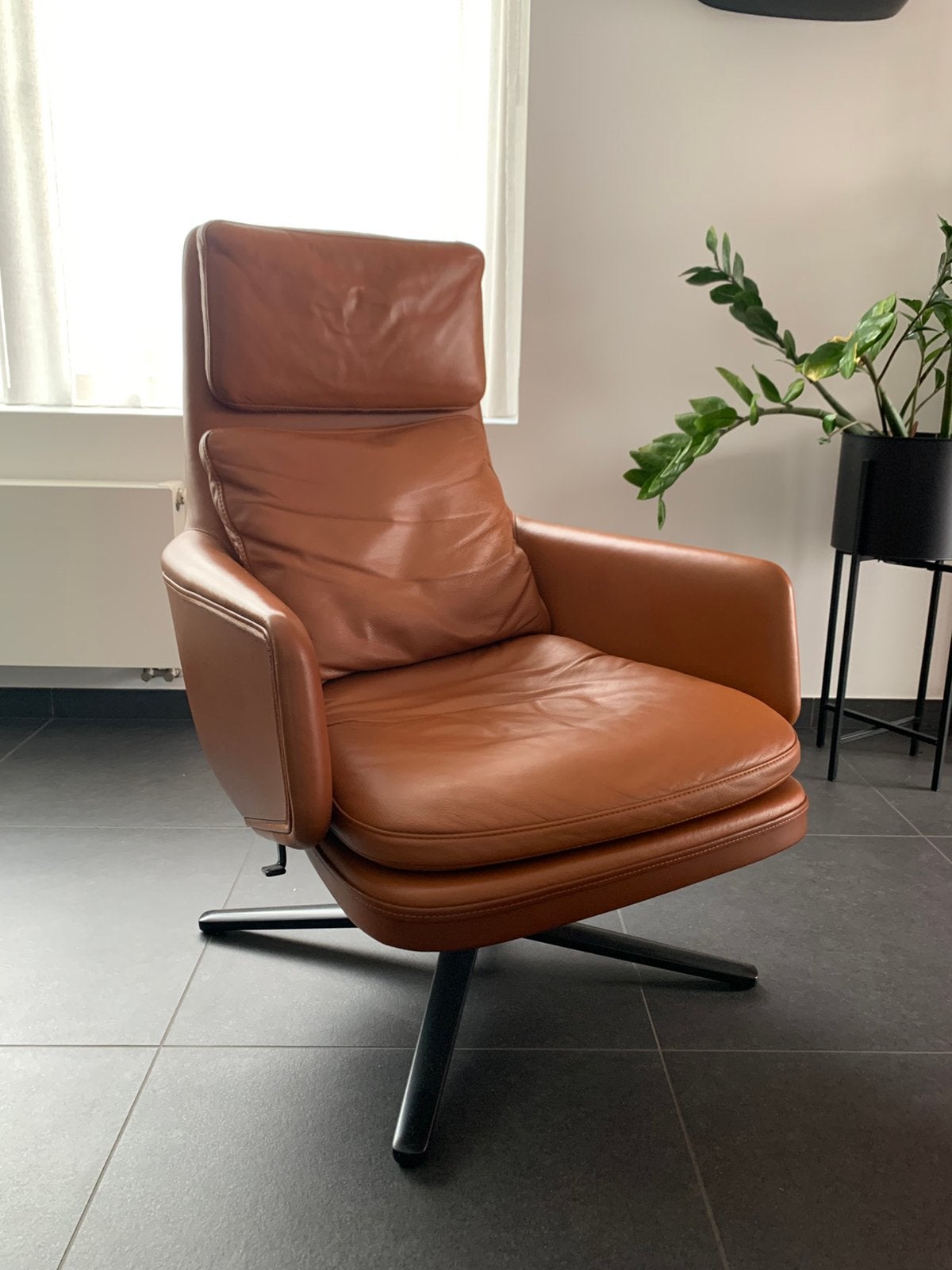Vitra Grand Relax, Ophalen, Klassiek, Zo goed als nieuw, 50 tot 75 cm