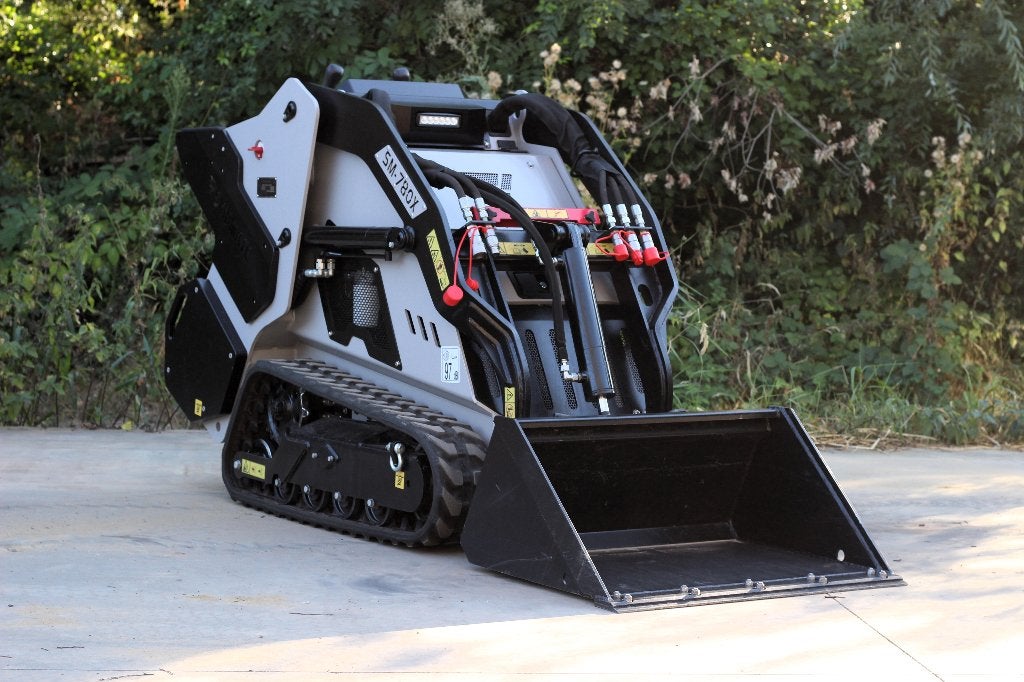 Mini-chargeuse compacte forestière Skidmate, Enlèvement, Autres types