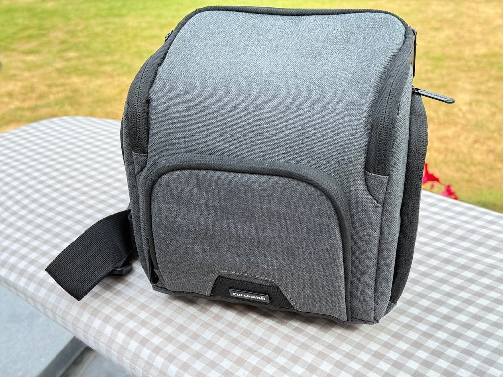 Cullmann Stockholm Maxima 85+ cameratas – grijs – zgan, TV, Hi-fi & Vidéo, Photo | Sacs pour appareil, Autres marques, Gris, Enlèvement ou Envoi