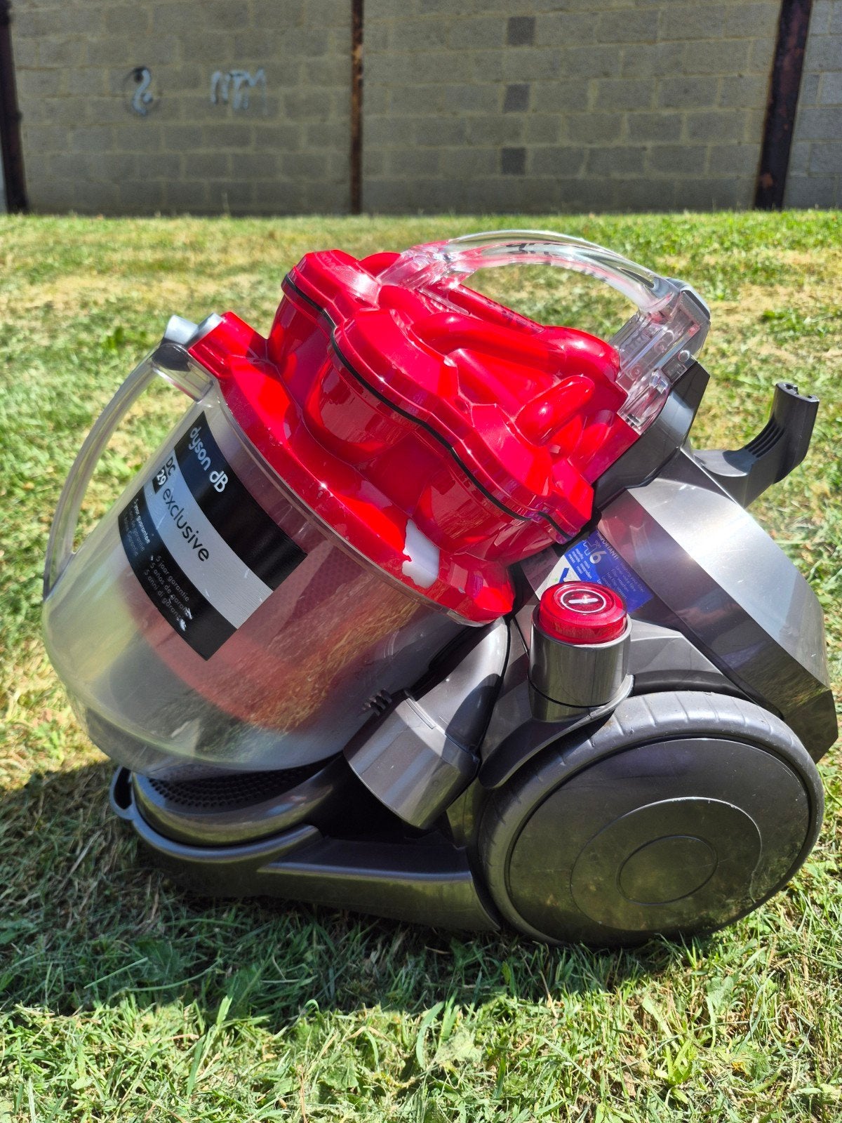 Dyson DC29 nettoyé avec accessoires., Electroménager, Aspirateurs, Convient aux sols durs, Enlèvement ou Envoi, Réservoir, Aspirateur traîneau