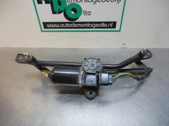 Moteur + mécanique essuie-glace d'un Kia Picanto (Picanto 0, Kia, -, 3 mois de garantie, Utilisé