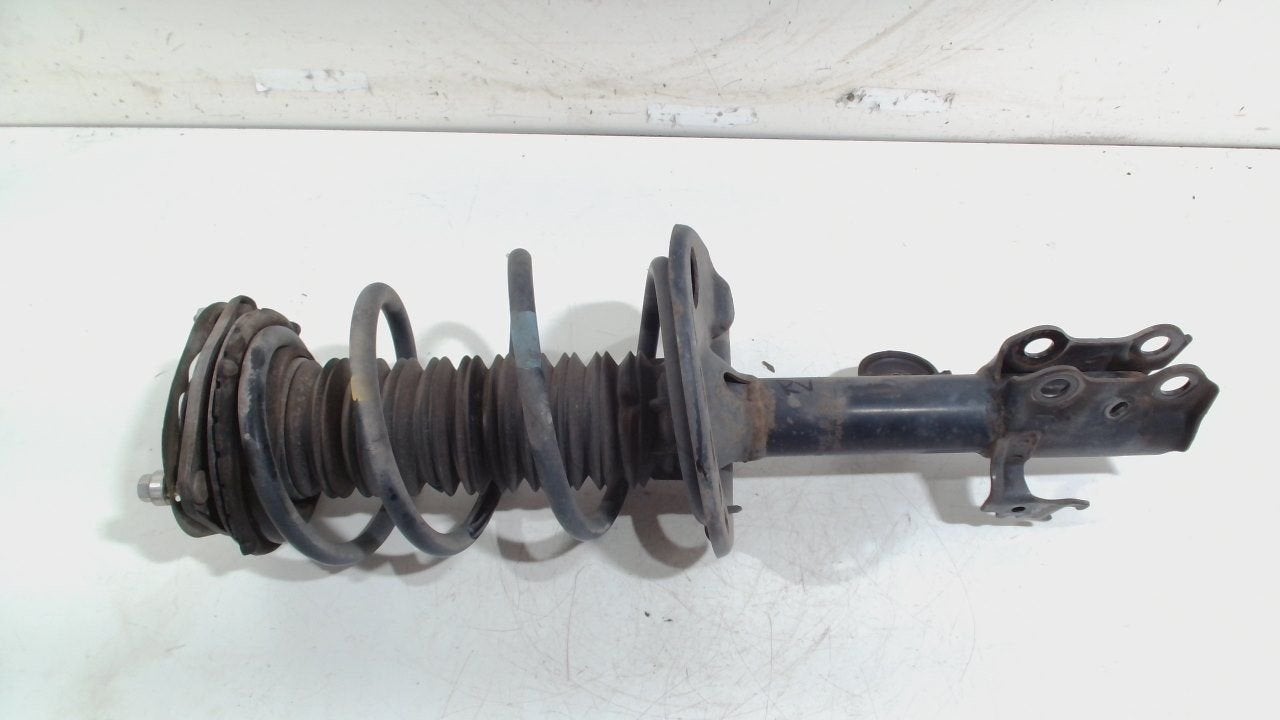 Veerpoot rechts voor Toyota RAV4, Onderdelen@venauto.nl, Van der Ven Autorecycling B.V., Ettenseweg 76, 4706 PB Roosendaal, The Netherlands