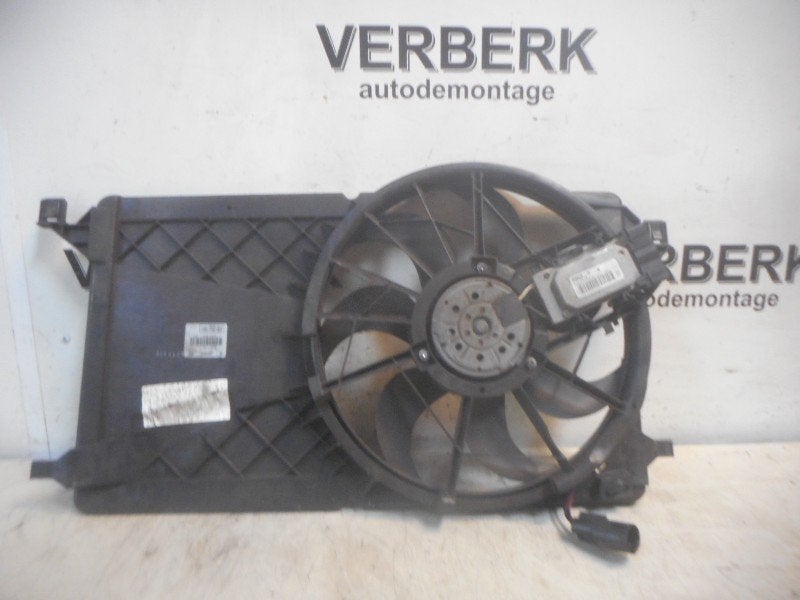 VENTILATEUR MOTEUR Ford Focus C-Max (3M5H-8C607-RG), Robert Bosch AG, Robert-Bosch-Allee 1
74232  Abstatt, DE, Engineering@bosch.com