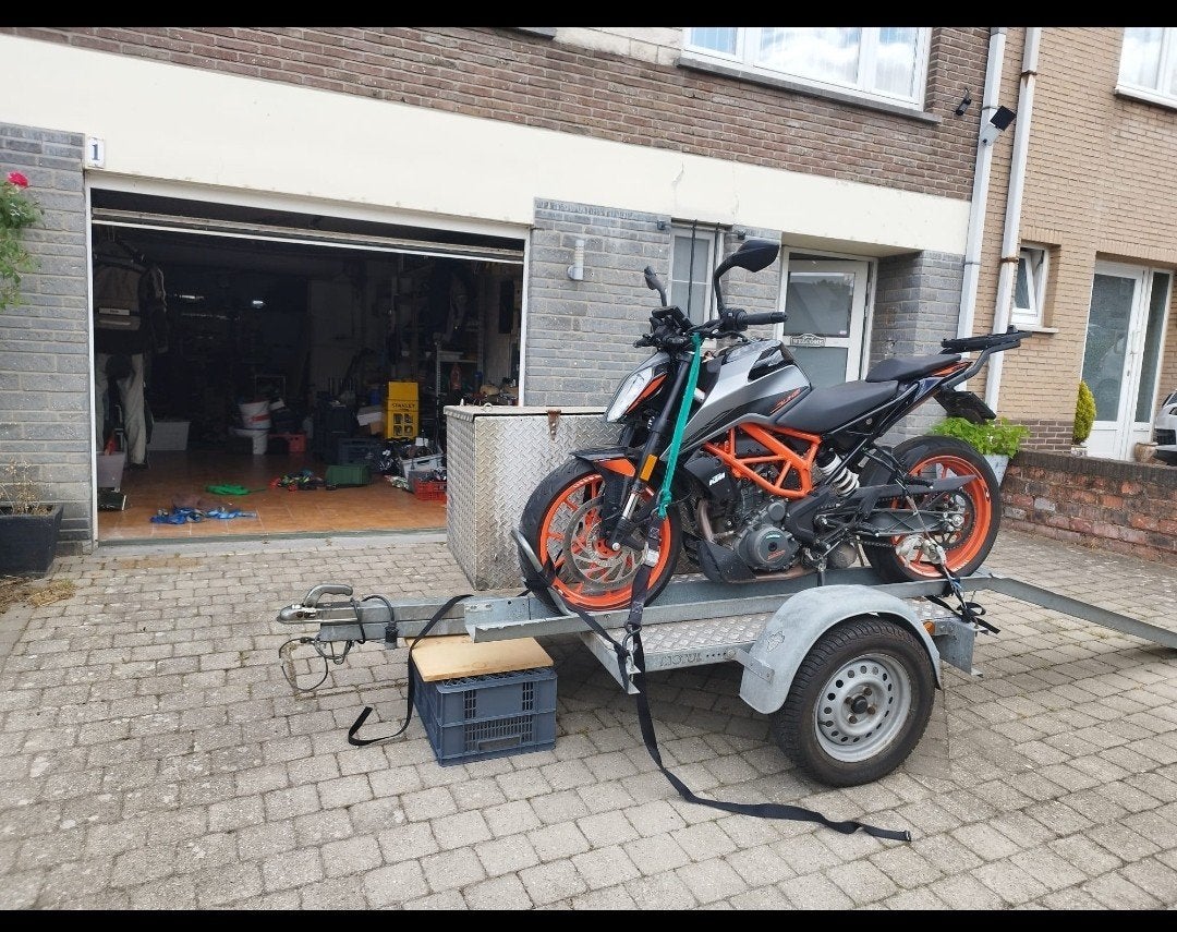remorque motos - vélos, Enlèvement, Utilisé