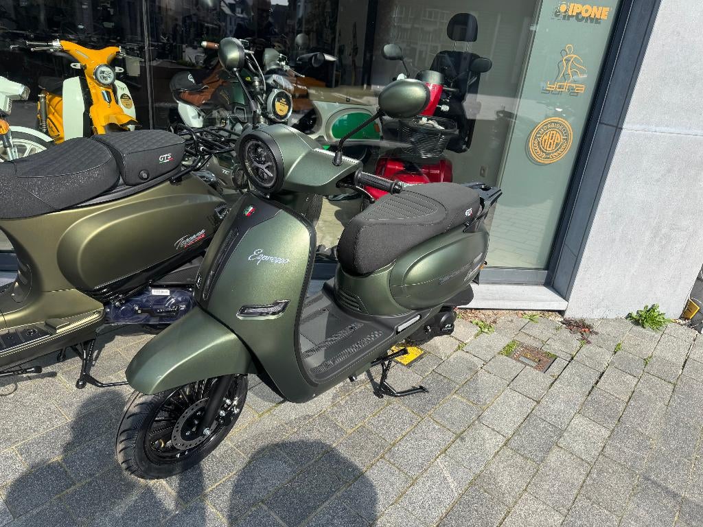 Gts espresso, Fietsen en Brommers, Snorfietsen en Snorscooters, Nieuw, Benzine, Ophalen, Overige merken