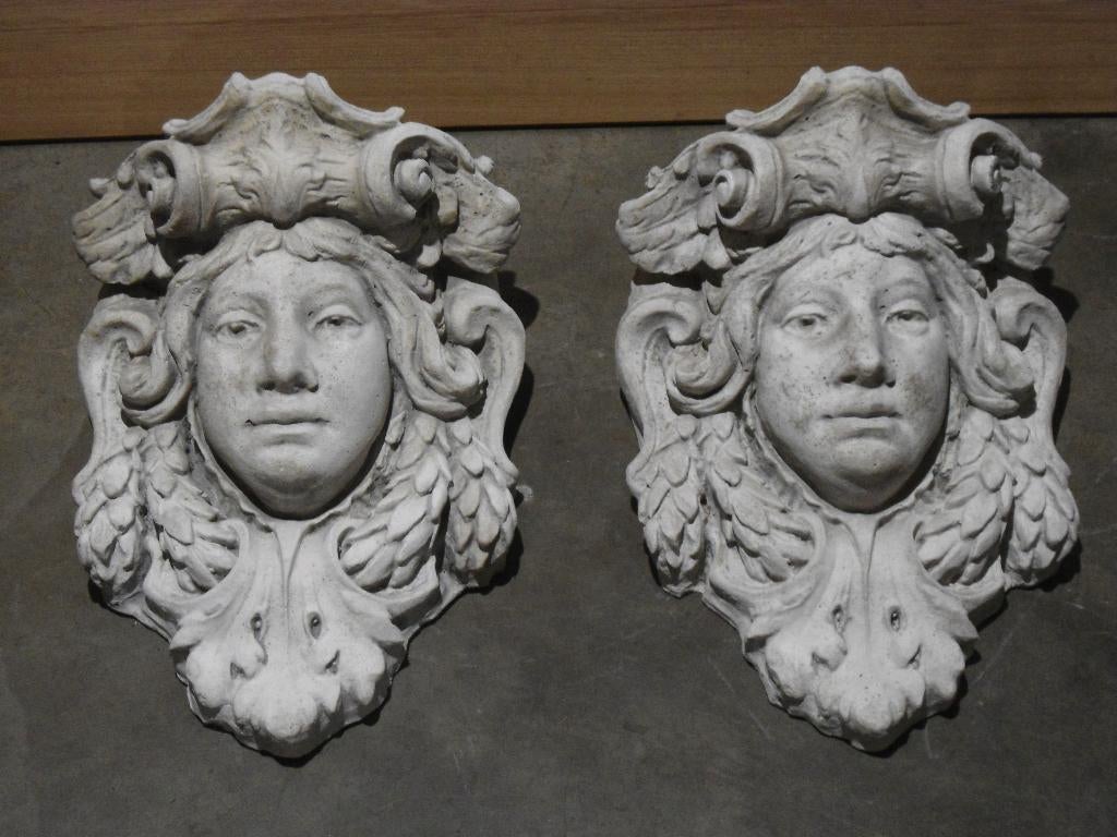 2 Muurconsoles / hangbloempot., Enlèvement, Utilisé