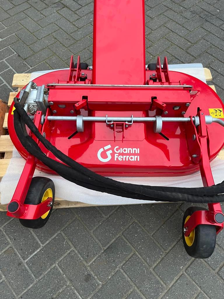 Gianni Ferrari maaidek 112, Jardin & Terrasse, Tondeuses autoportées, Enlèvement, Comme neuf, Bac de ramassage, 90 à 120 cm