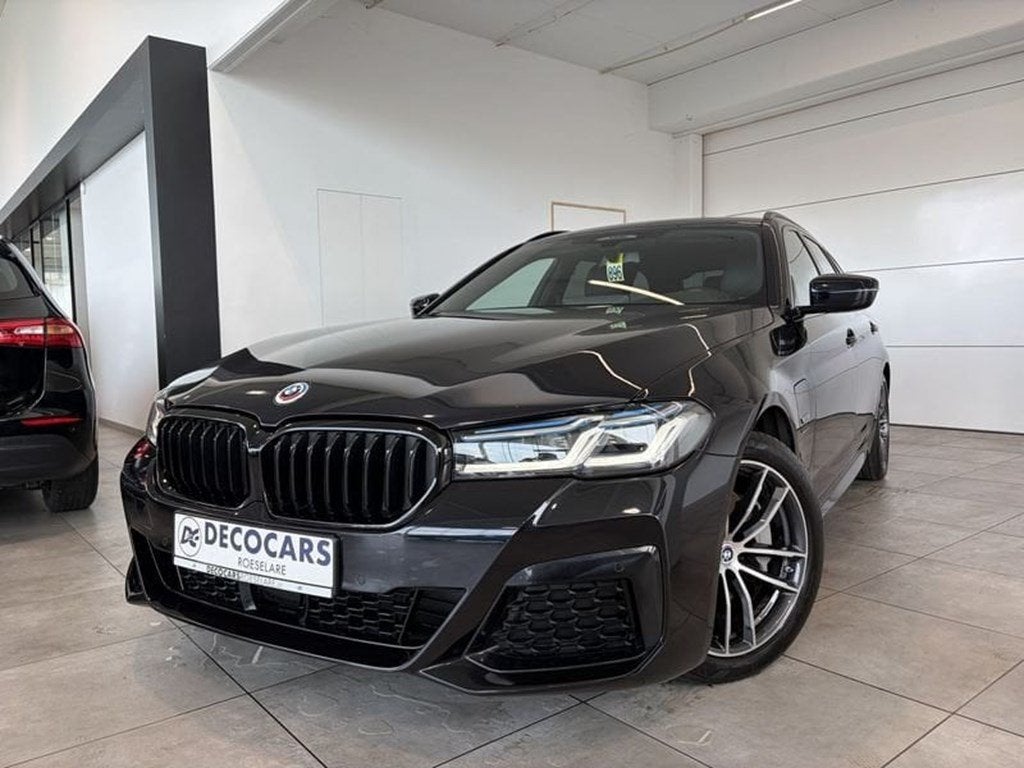 BMW Serie 5 M Pack / Sfeerverlichting / Trekhaak / Apple Ca, Autos, Cruise Control, Euro 6, Noir, 5 portes
