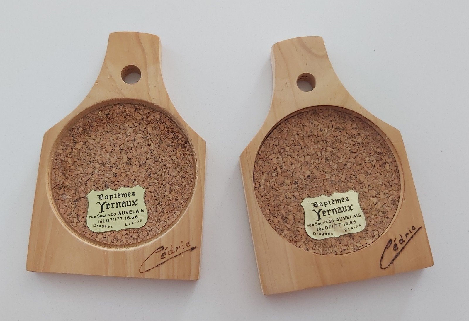 2 sous-verres en bois et en liège, Enlèvement ou Envoi, Comme neuf, Verre ou Tasse