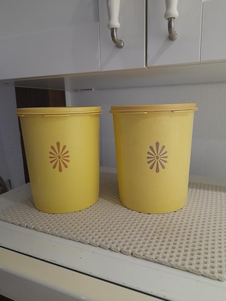 Tupperware-Boîtes à provisions hautes "Soleil" Vintage, Enlèvement ou Envoi, Utilisé, Jaune, Boîte