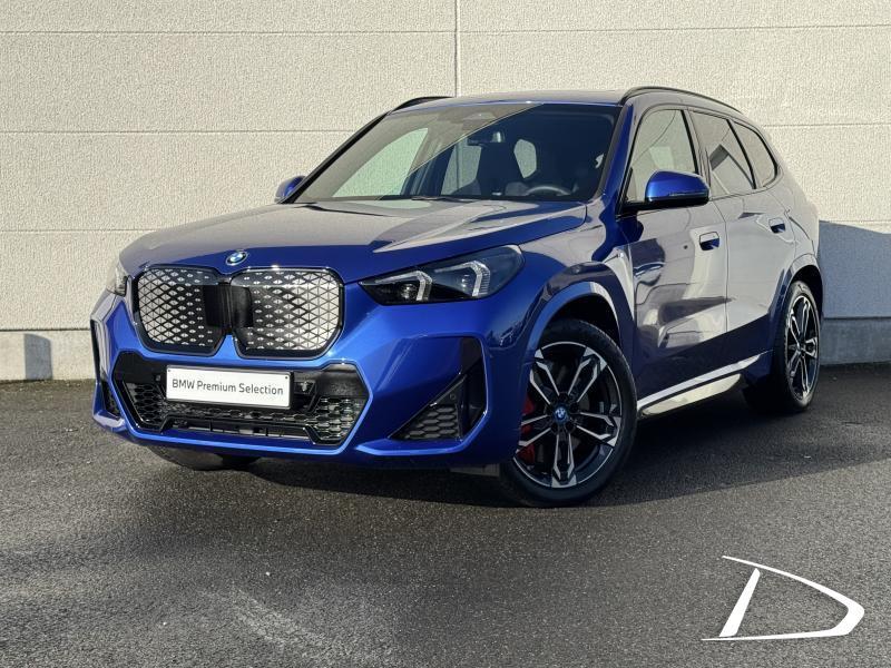 BMW iX1 Pack M, Zwart, Elektrisch, 231 kW, SUV of Terreinwagen