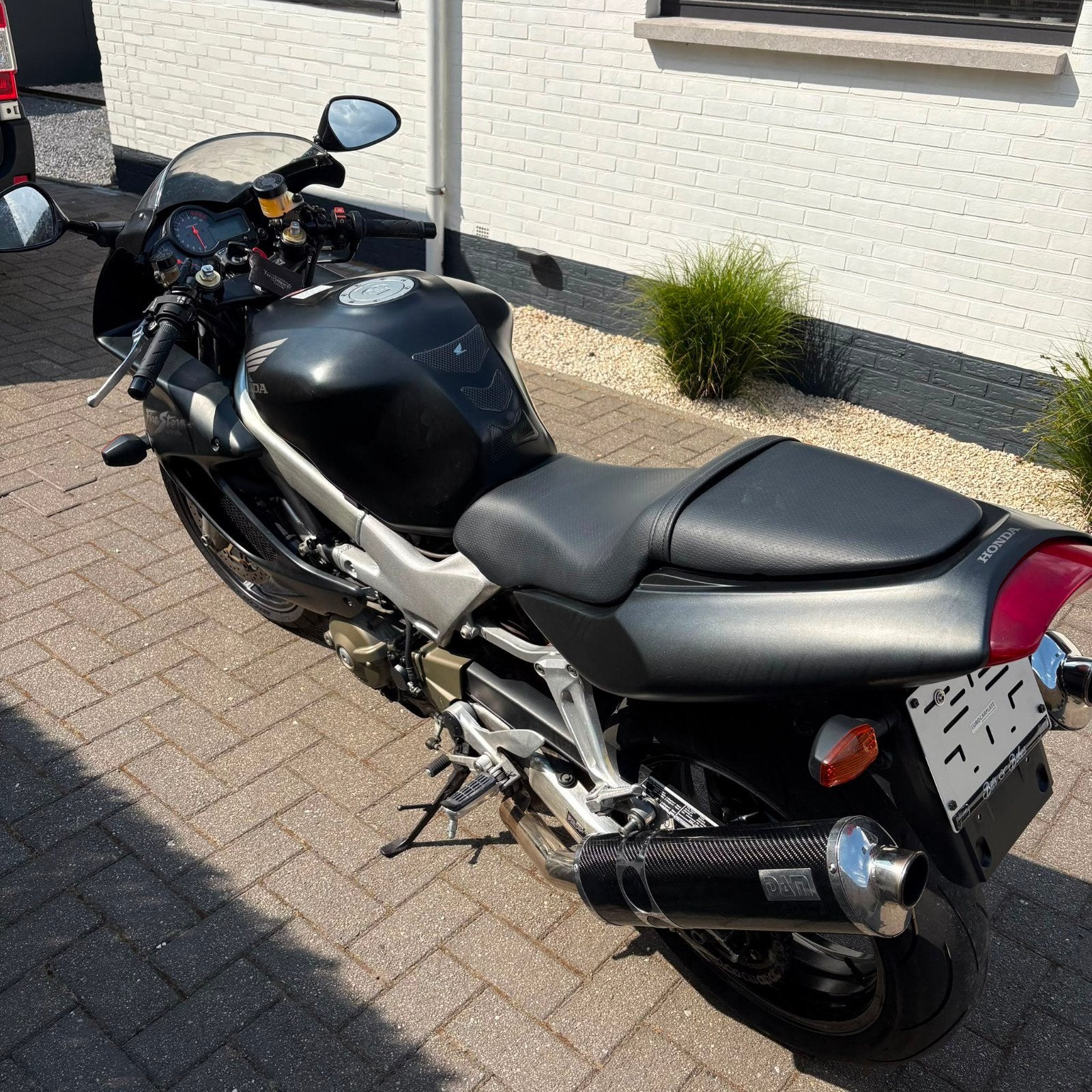 Honda VTR 1000 Firestorm noir mat, Motos, Particulier