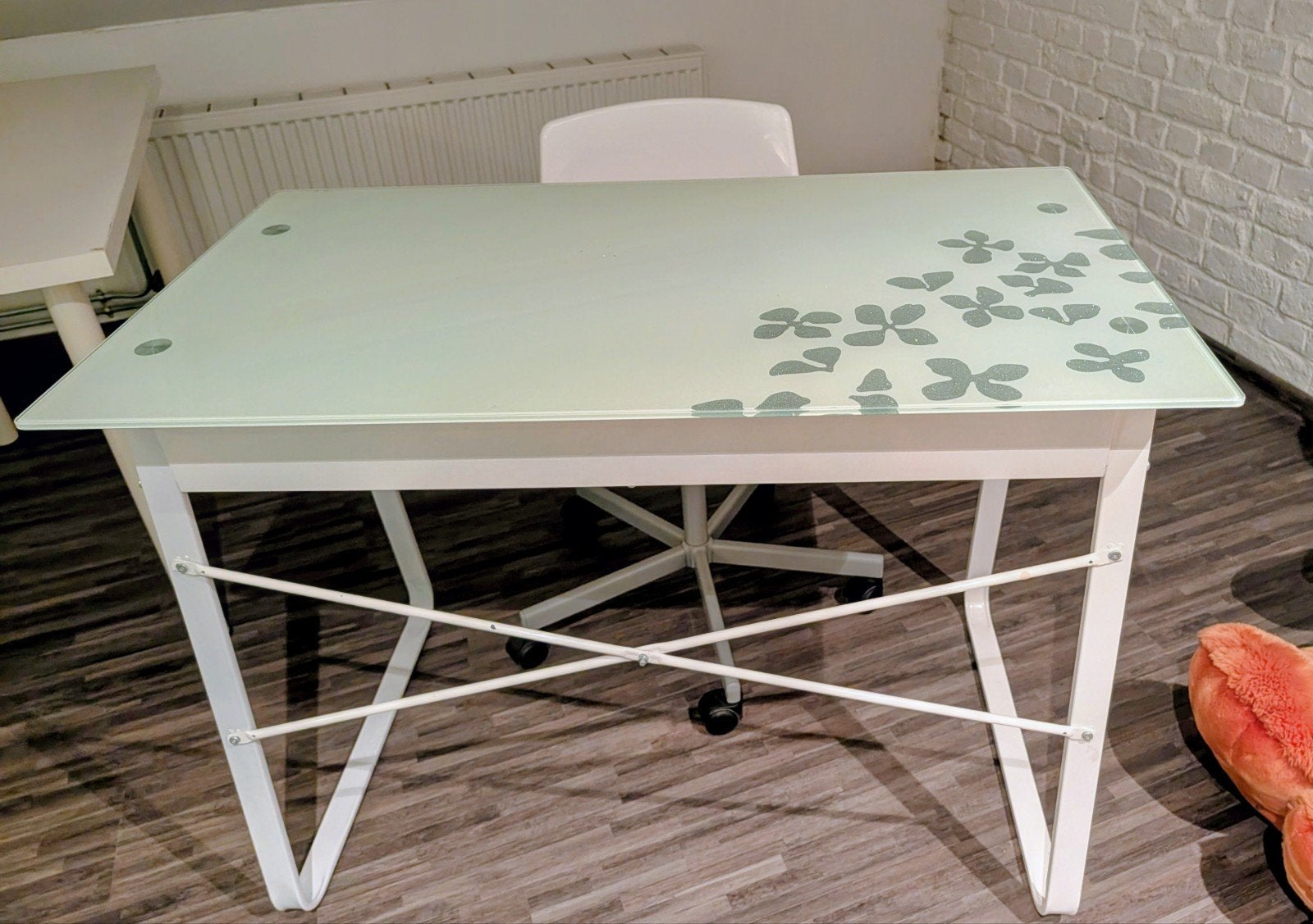 bureau dessus en verre plus chaise, Bureau d'écolier, 104 cm, Comme neuf, Enlèvement