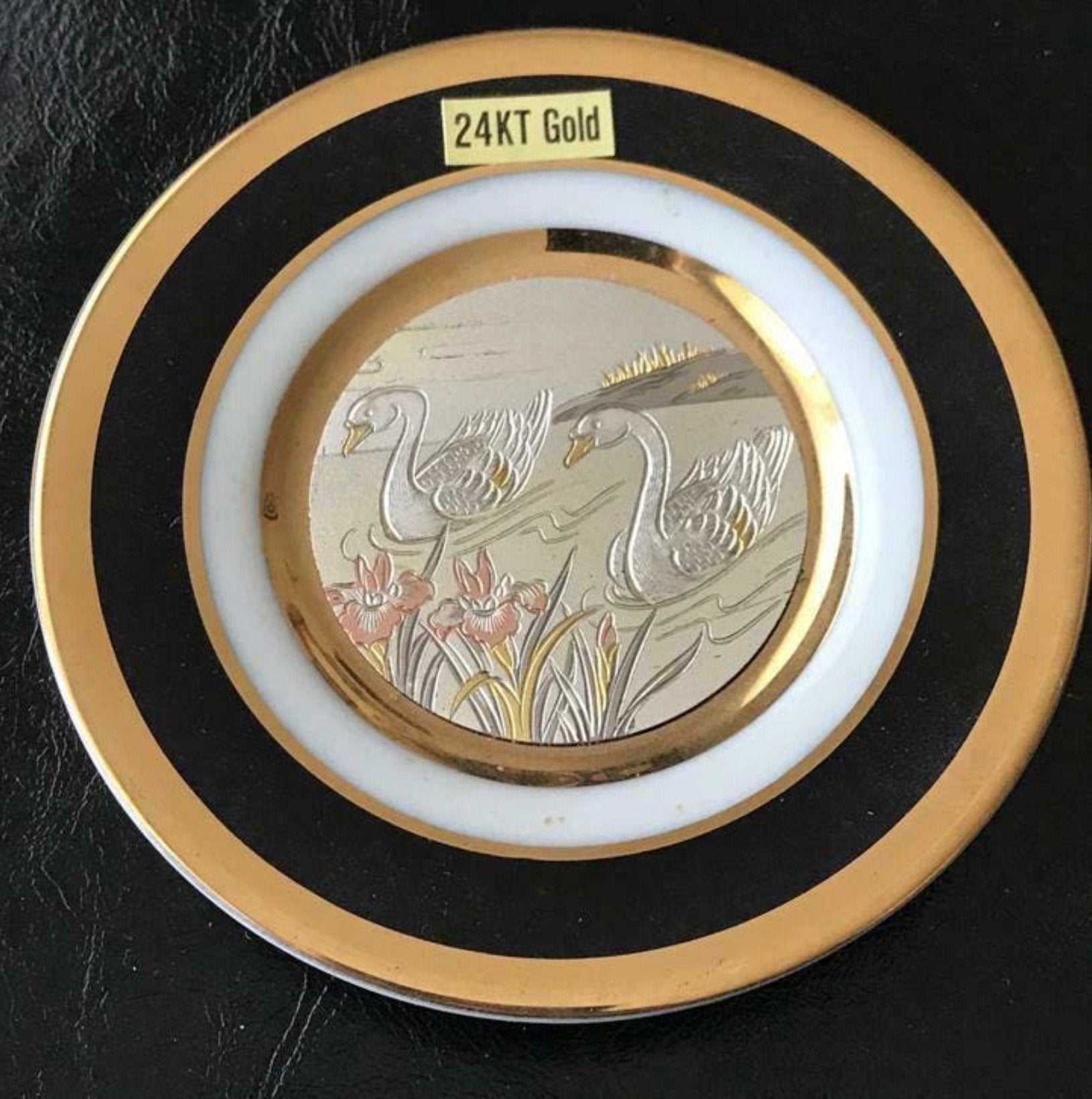 Verguld bordje Zwaan 24k  🦢✨, Antiquités & Art, Enlèvement ou Envoi