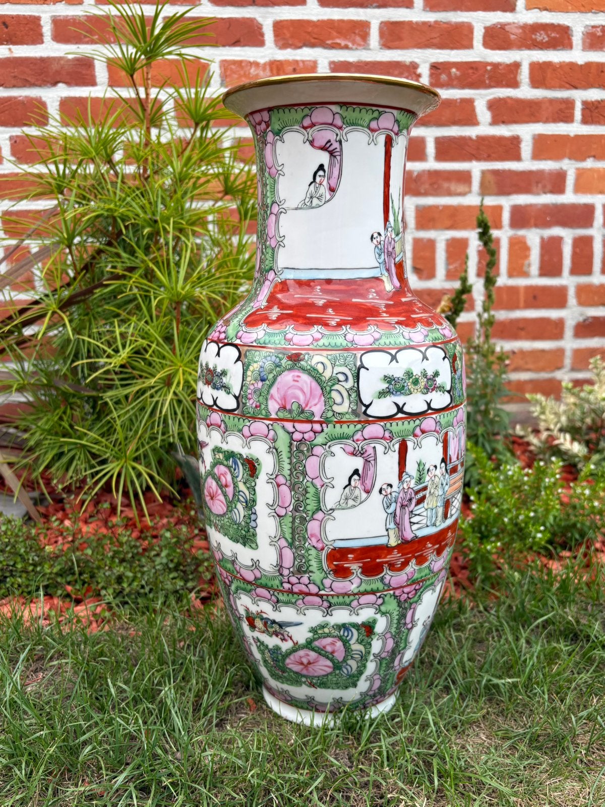 Vase Macau Fabricado, Enlèvement