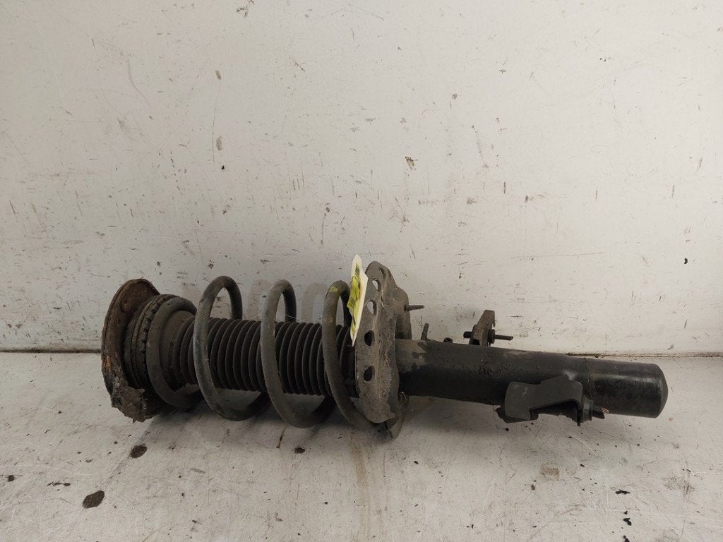 AMORTISSEUR OU ABSORBEUR DE CHOC AVANT GAUCHE (|31262902|), Info@volvocars.com, Volvo Car Germany GmbH, Siegburger Straße 229
50679  Köln, DE