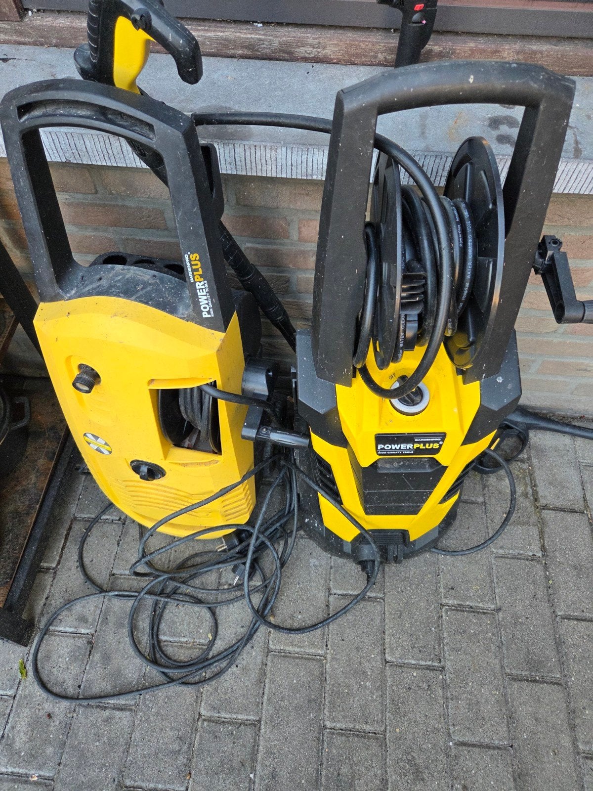 2 hogedrukreinigers, Ophalen