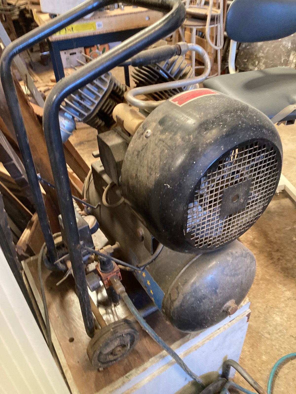 Compressor Balma, Doe-het-zelf en Bouw, Compressors, Gebruikt, 25 tot 100 liter, Ophalen