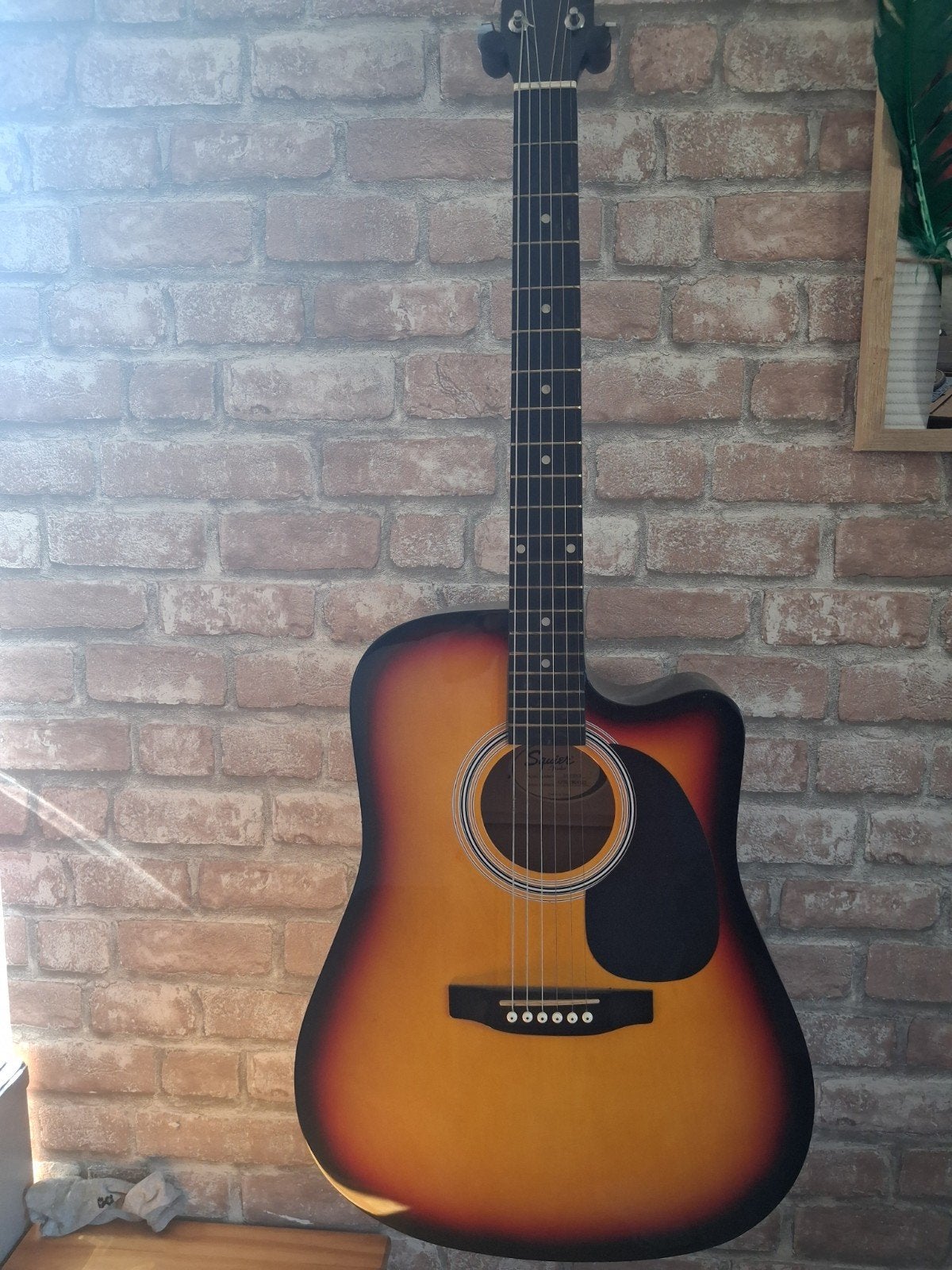 Squier fender semi akoustisch, Ophalen