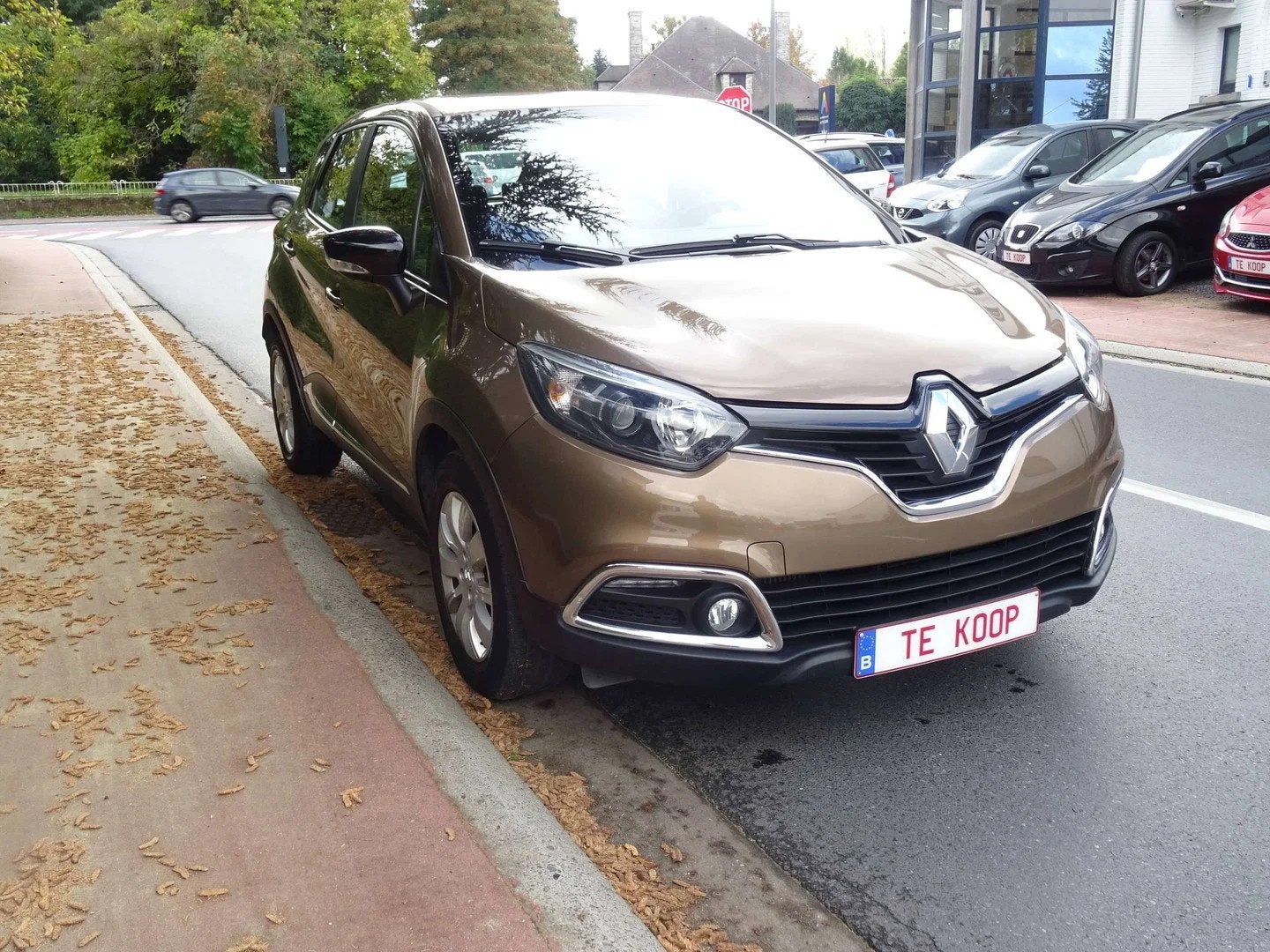 Renault Captur Captur 1.2 TCe Energy Zen EDC (bj 2016), https://public.car-pass.be/vhr/ac887f77-3922-4a89-843e-93c2c628677b, Stof