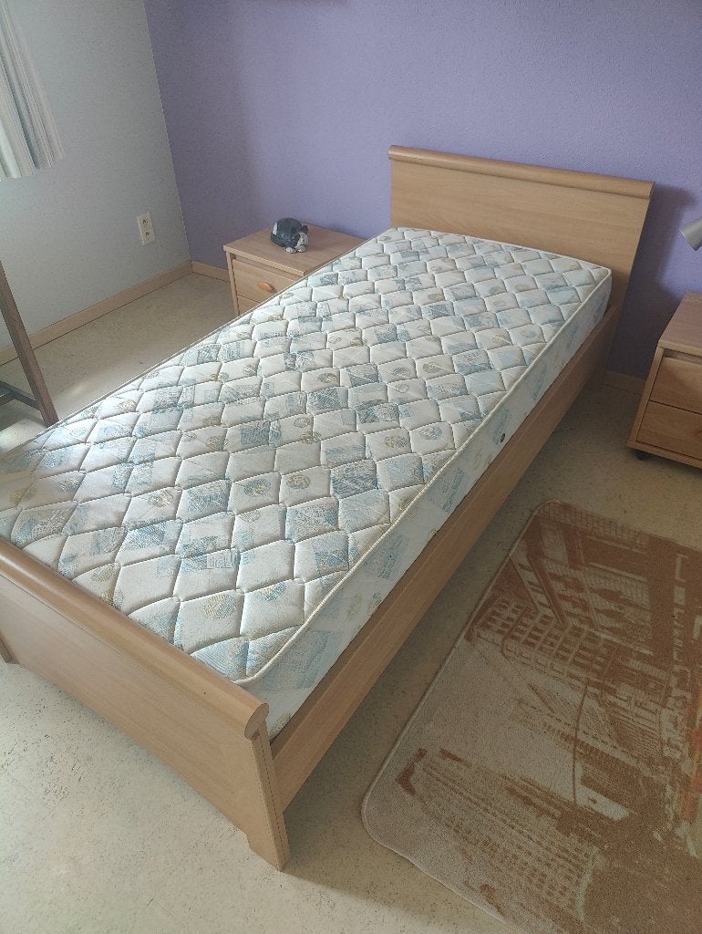 Eenpersoonsbed met matras, Ophalen, Matras