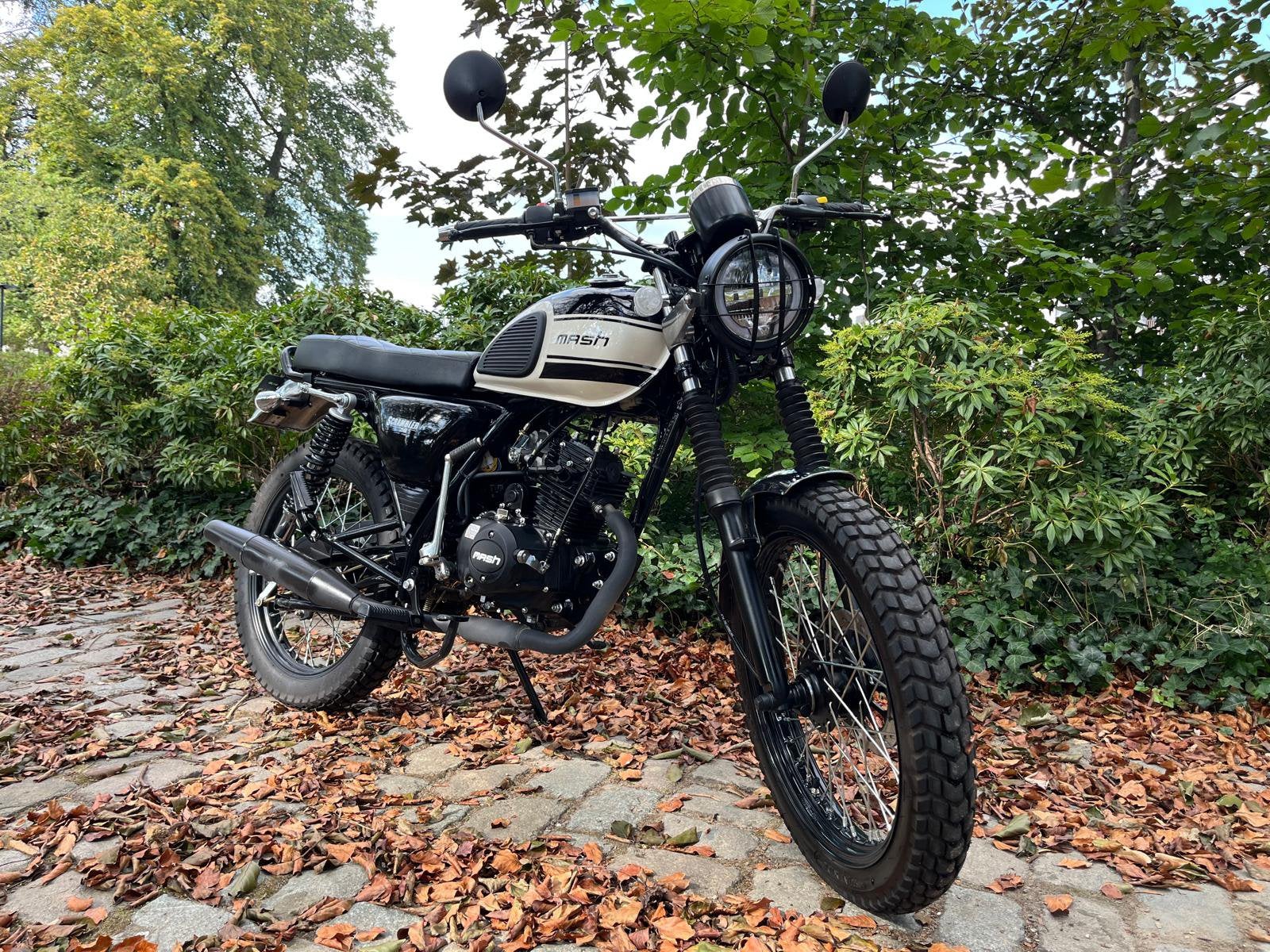 Mash fifty Scrambler, Fietsen en Brommers, Brommers | Overige merken, Ophalen, Klasse B (45 km/u), Zo goed als nieuw, 4 versnellingen