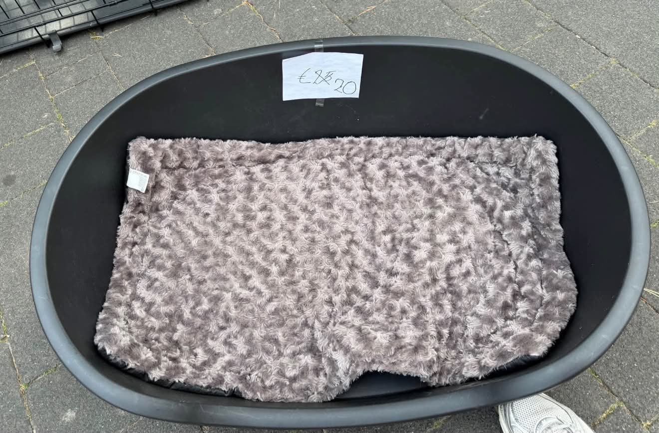 Grote hondenmand, Dieren en Toebehoren, Ophalen, Gebruikt, Polyester