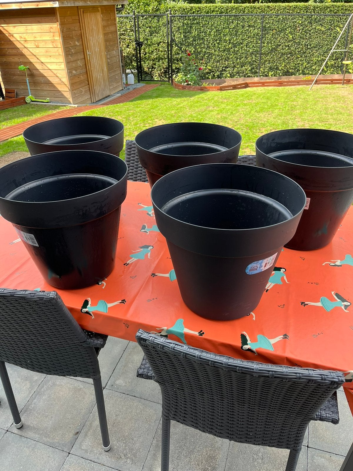 5 middel grootte bloembakken, Tuin en Terras, Bloembakken en Plantenbakken, Ophalen, Gebruikt