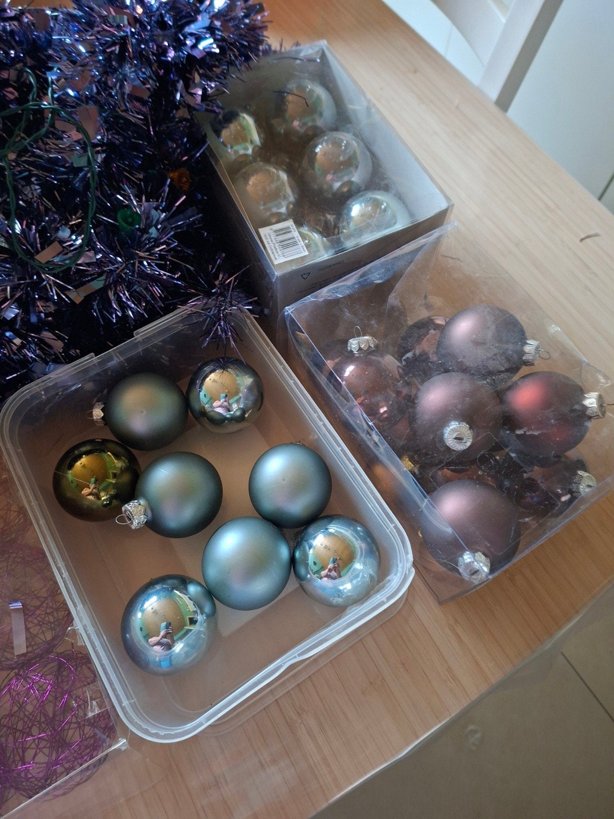 lot kerstgrief, Ophalen