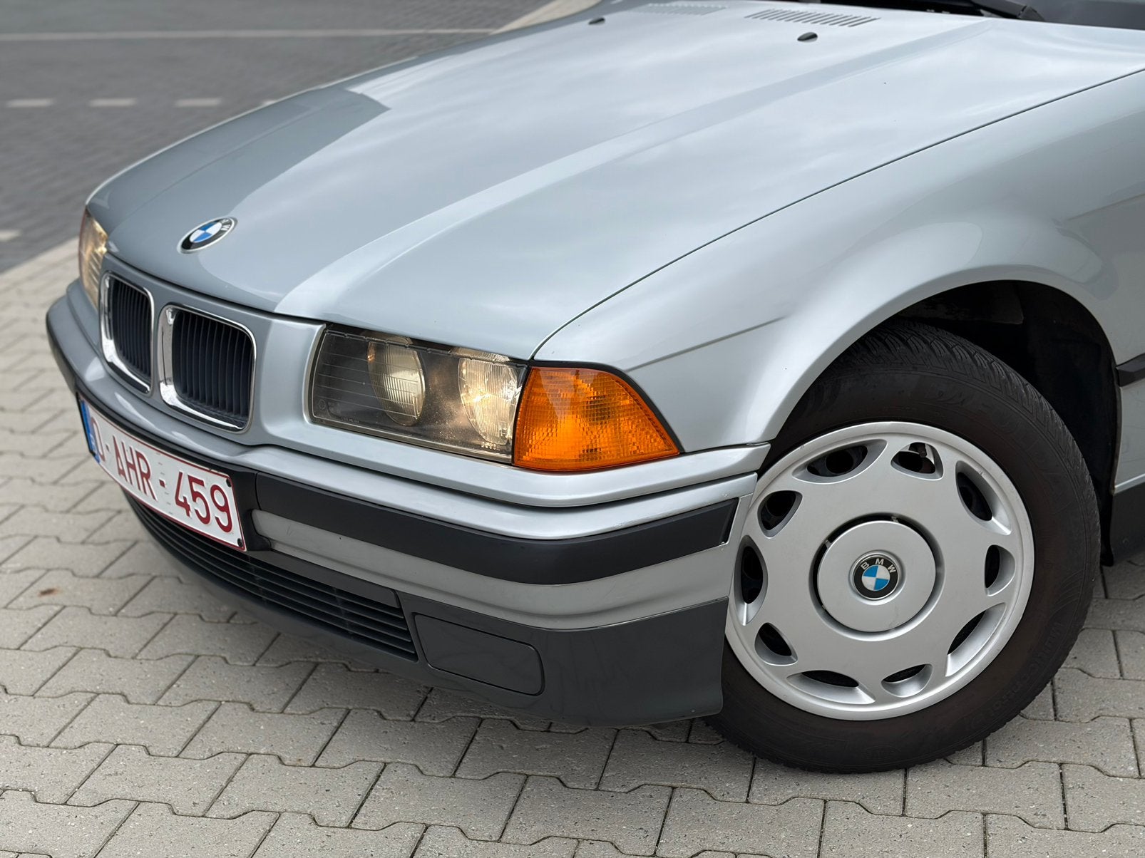 BMW 316i E36 coupe | Oldtimer | Automaat | Mooie staat, foto 7