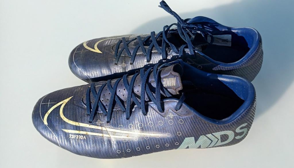 Nike Voetbalschoenen maat 41, Sport en Fitness, Voetbal, Ophalen