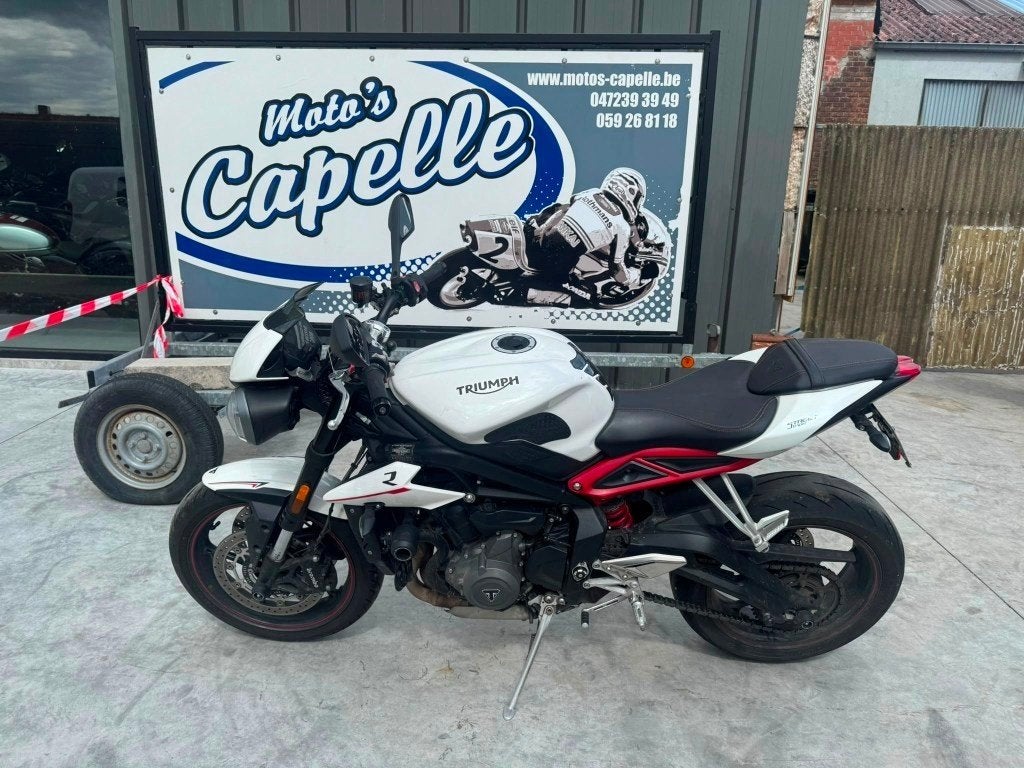 Triumph	Streettriple 765R, Motoren, Bedrijf, 765 cc, Meer dan 35 kW