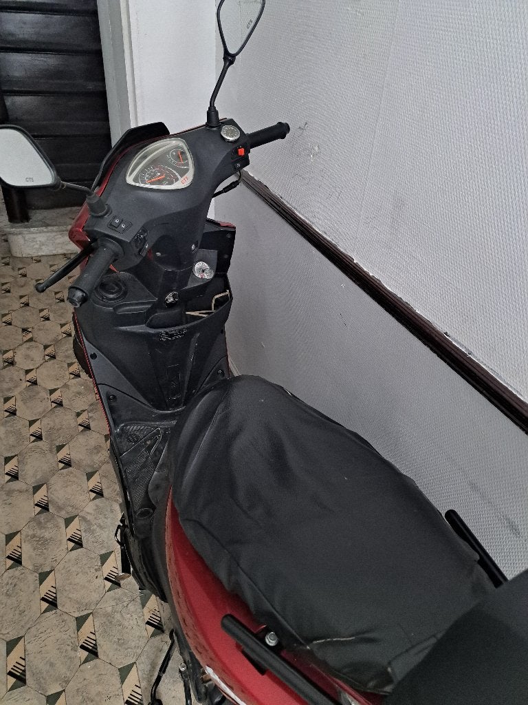 Scooteur, Vélos & Vélomoteurs, Scooters | Peugeot, Autres modèles, Classe B (45 km/h), Enlèvement, Utilisé