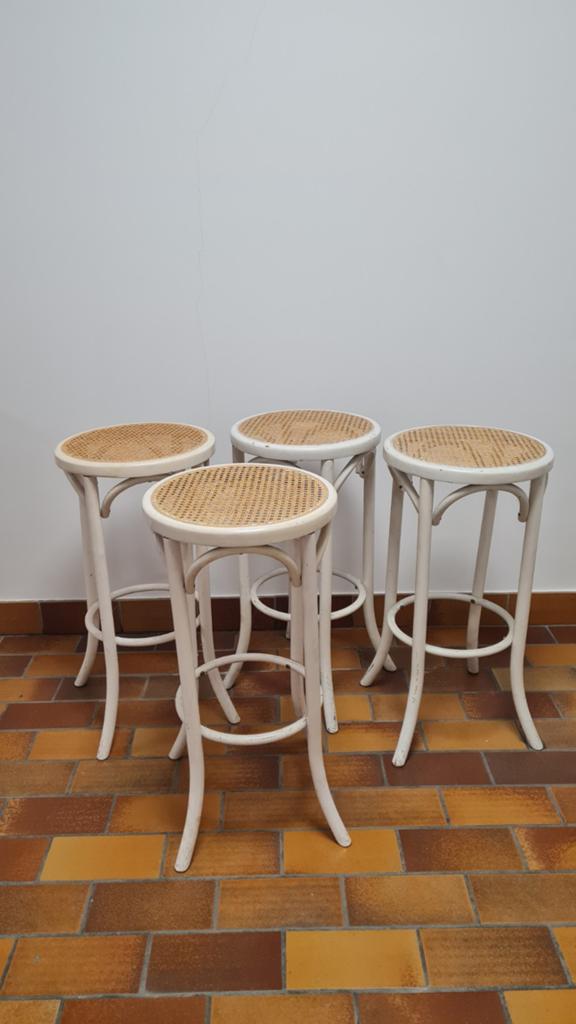 4 houten barkrukken thonet stijl, Huis en Inrichting, Ophalen