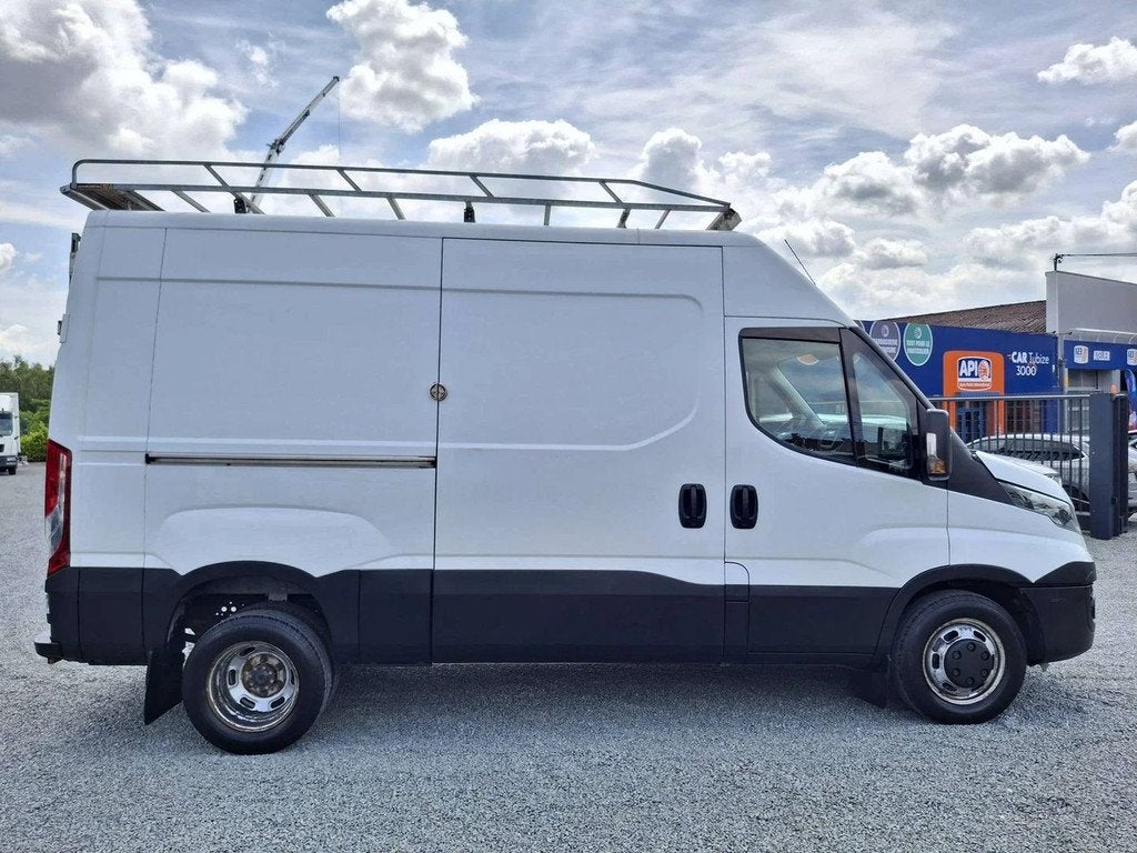 Iveco Daily 40-150 3.0, Autos, Camionnettes & Utilitaires, Achat, 227 g/km, Entreprise, Boîte manuelle
