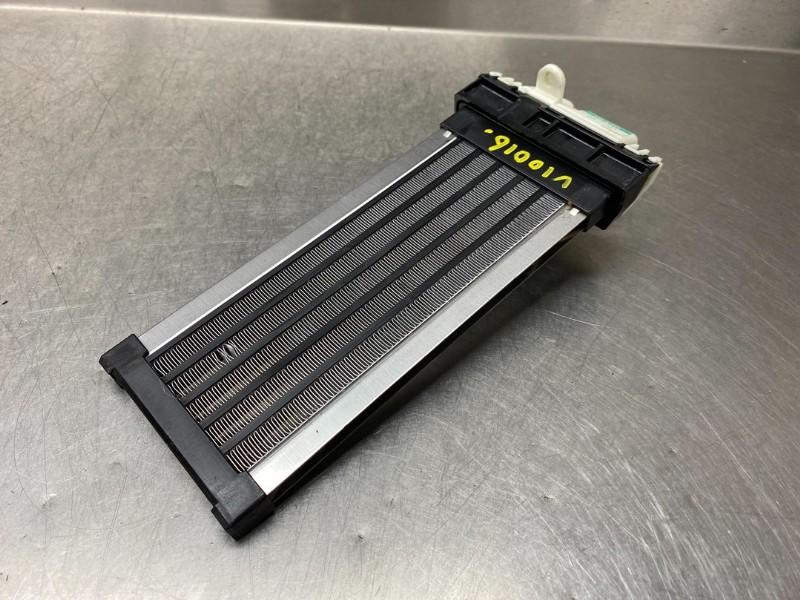ELEMENT RADIATEUR ELECTRIQUE Yaris IV (P21 / PA1 / PH1), Utilisé, Toyota