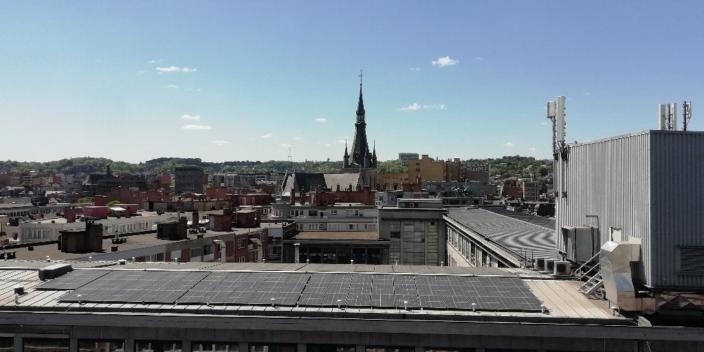 Studio/Kot lumineux avec balcon Liège Hypercentre 47m², Immo, Maisons à vendre, Liège, Liège (ville), Studio