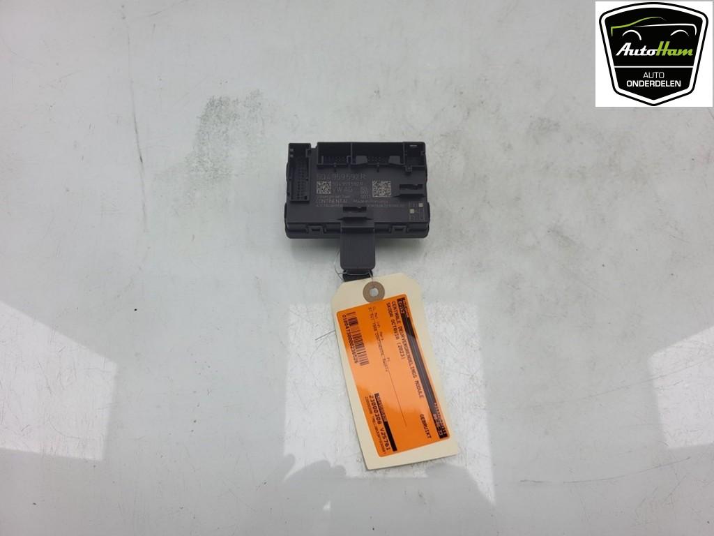 ORDINATEUR VEROUILLAGE CENTRALISE Skoda Octavia Combi (1Z5), Utilisé, Skoda