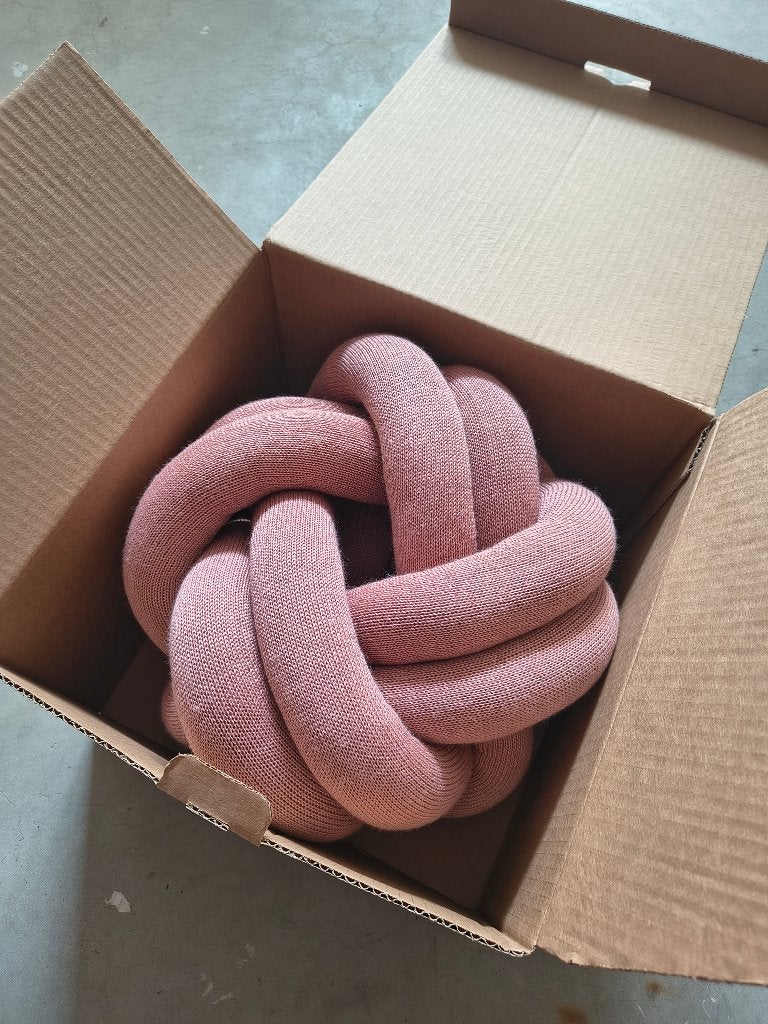 Knot Cushion - design house stockholm, Huis en Inrichting, Woonaccessoires | Kussens, Overige merken, Nieuw, Ophalen of Verzenden