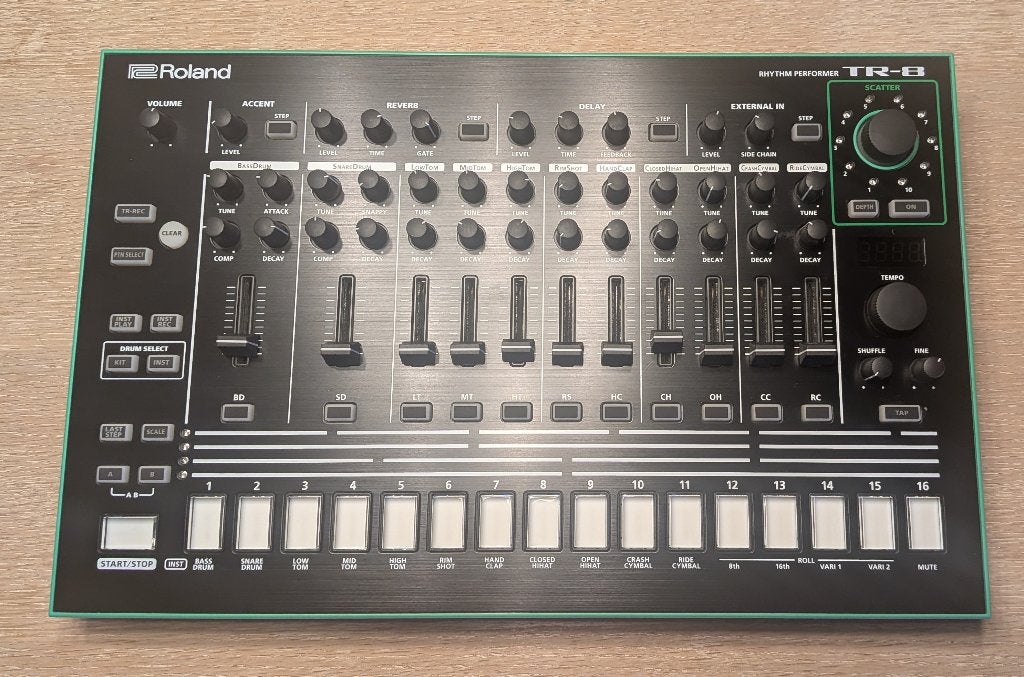 Roland TR-8 Rhythm Performer, Enlèvement, Comme neuf, Roland