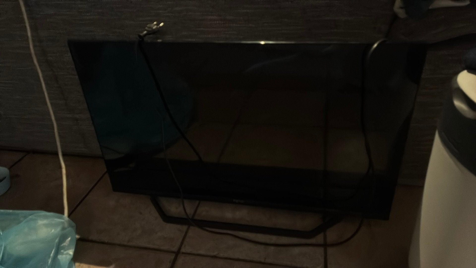 PEAQ tv scherm, Enlèvement, Comme neuf
