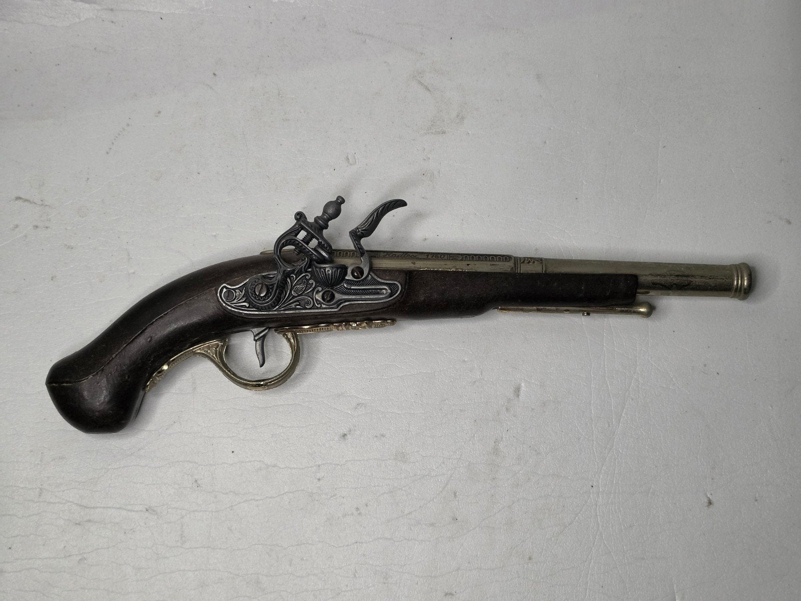 Stylish unique Hadlesc 1760 London replica - 38cm, Ophalen