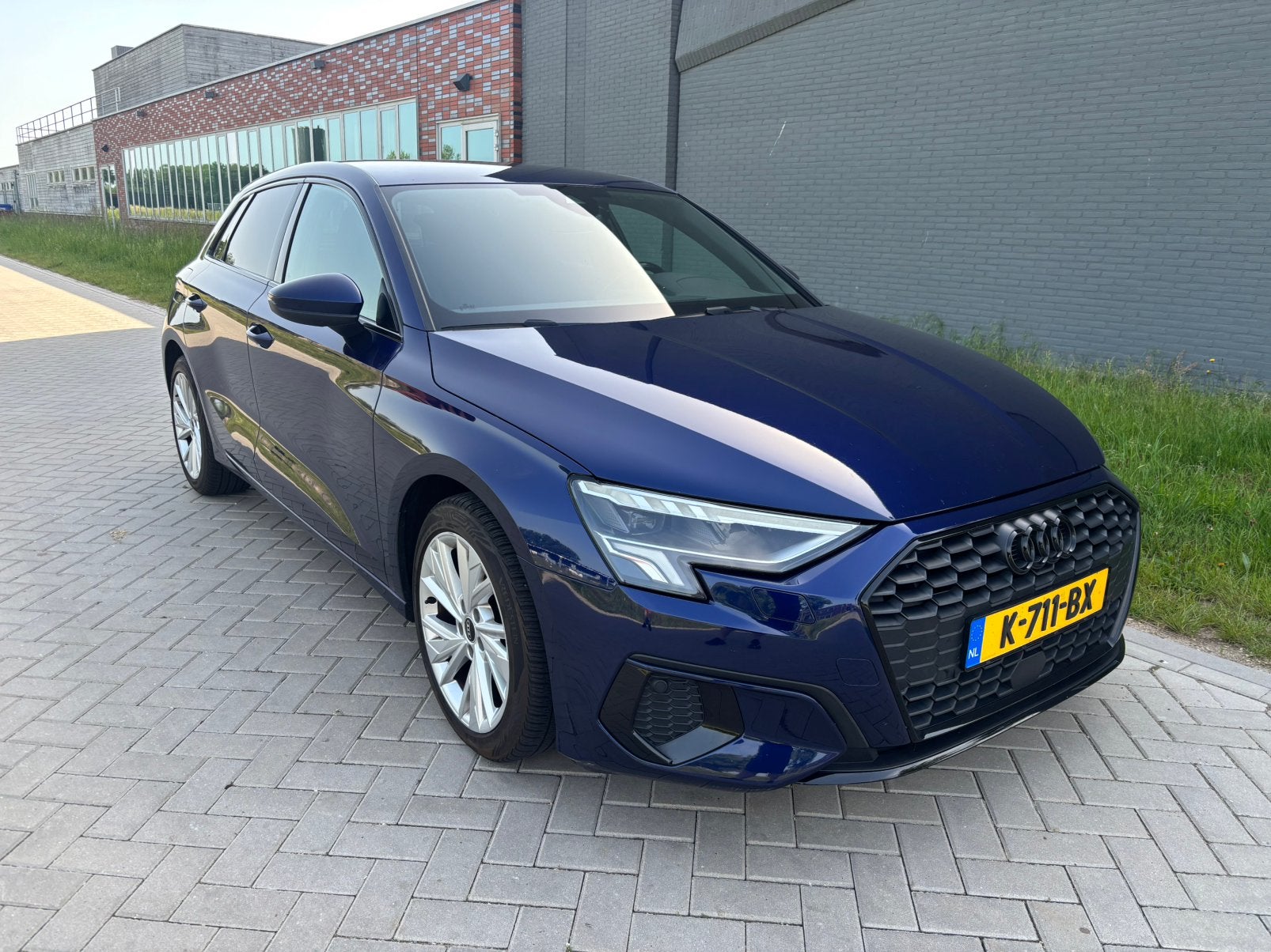 AUDI A3 30 TFSI 5DR BJ2020 NW MODEL NAVARRA BLUE AIRCO NAP, Voorwielaandrijving, Stof, Blauw, Startonderbreker