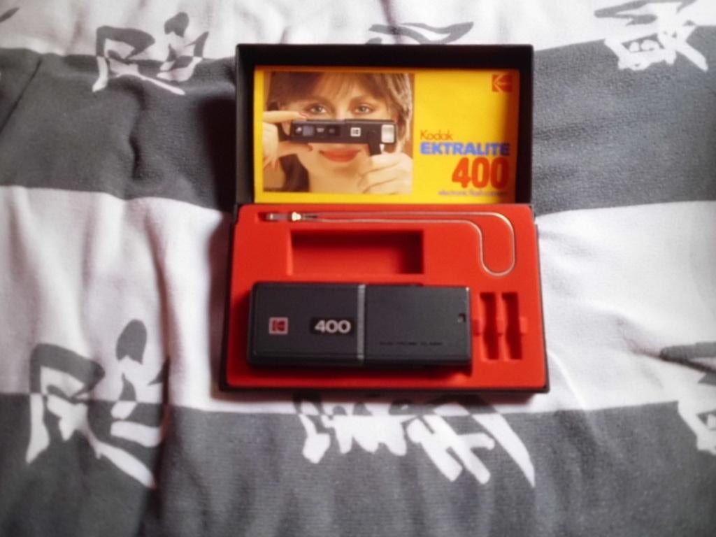 Kodak ektralite 400 electronic flash camera, Enlèvement ou Envoi, Comme neuf, Kodak